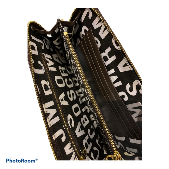 Embossed Wristlet - Picture 7 of 10